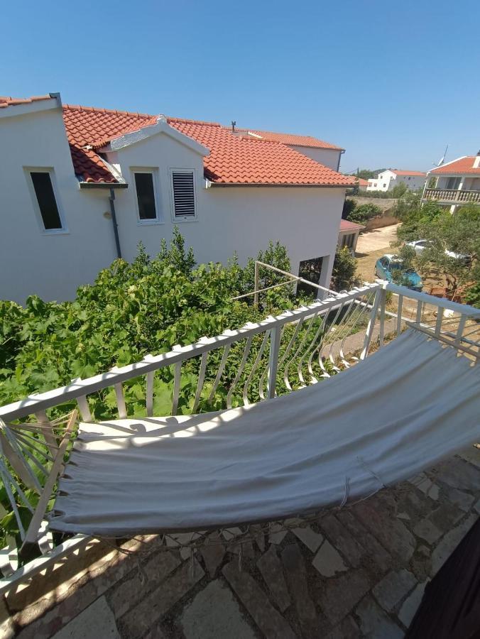 Tribunj Apartmani Exterior foto
